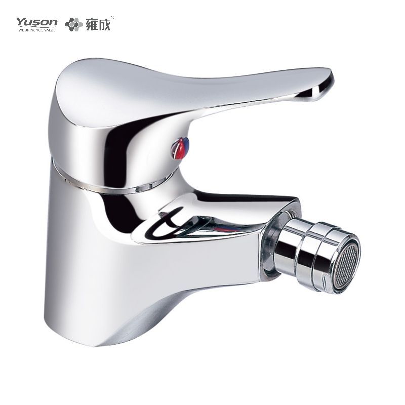 Single-lever brass faucet for hot and cold water: convenient innovation of integrated design